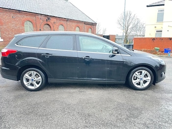 Used Ford Focus 2013 for sale - 76987167: Photo