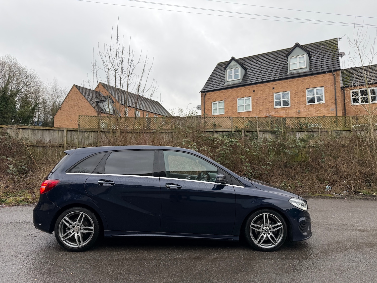 Used Mercedes-Benz B Class 2017 for sale - 77312544: Photo 6