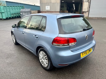 Used Volkswagen Golf 2011 for sale - 76897220: Photo