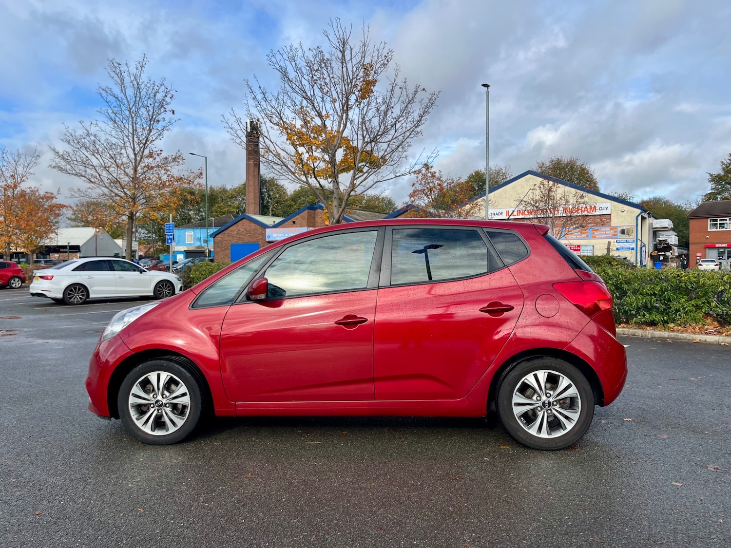 Used Kia Venga 2017 for sale - 76404904: Photo 4
