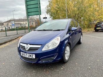 Vauxhall - Corsa