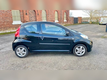 Used Peugeot 107 2009 for sale - 76736798: Photo