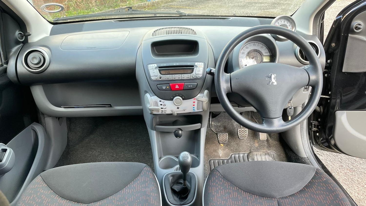 Used Peugeot 107 2009 for sale - 76736798: Photo 9