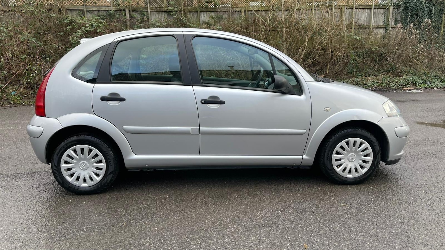 Used Citroen C3 2005 for sale - 77129739: Photo 2
