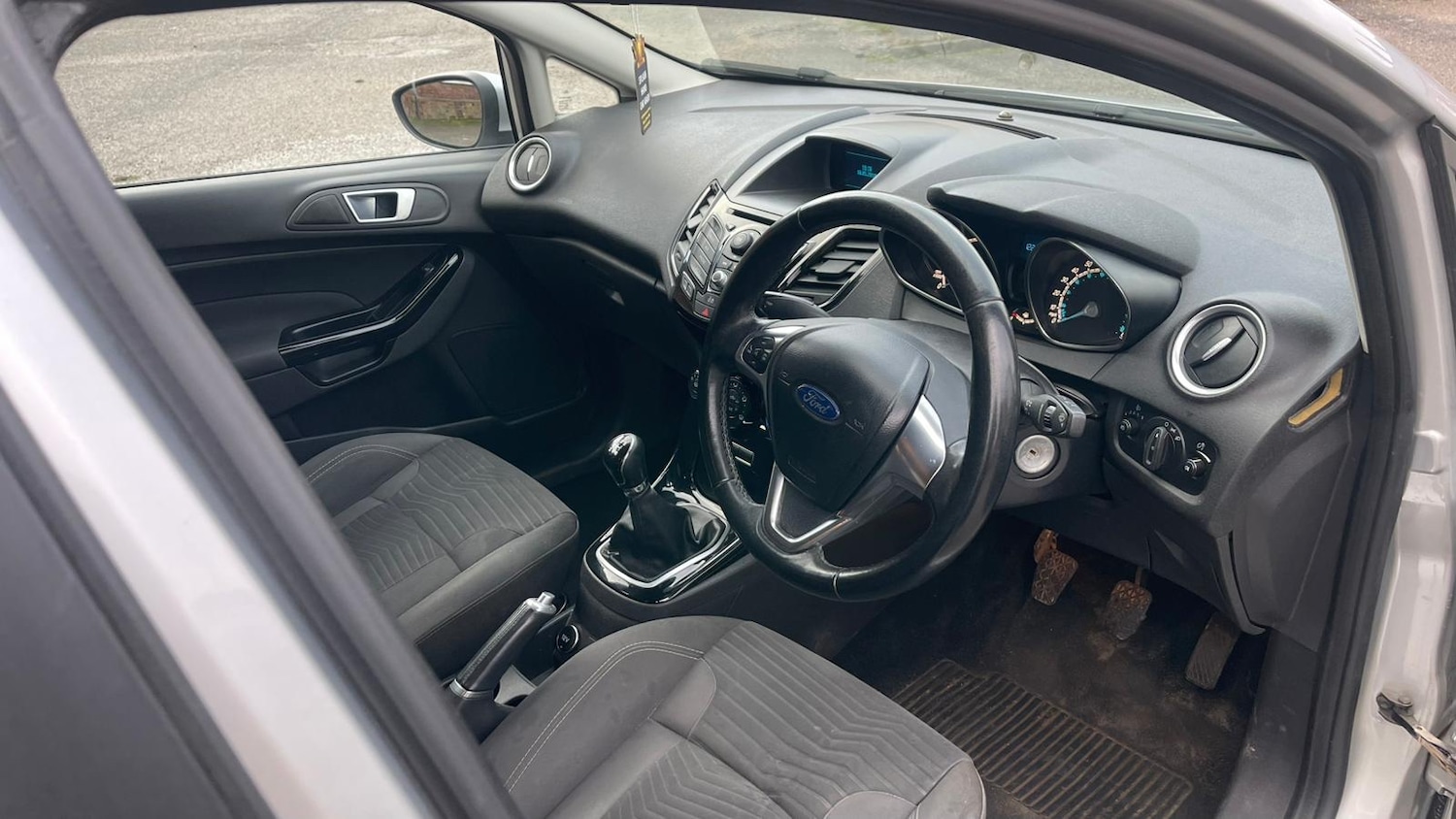 Used Ford Fiesta 2014 for sale - 77127573: Photo 13