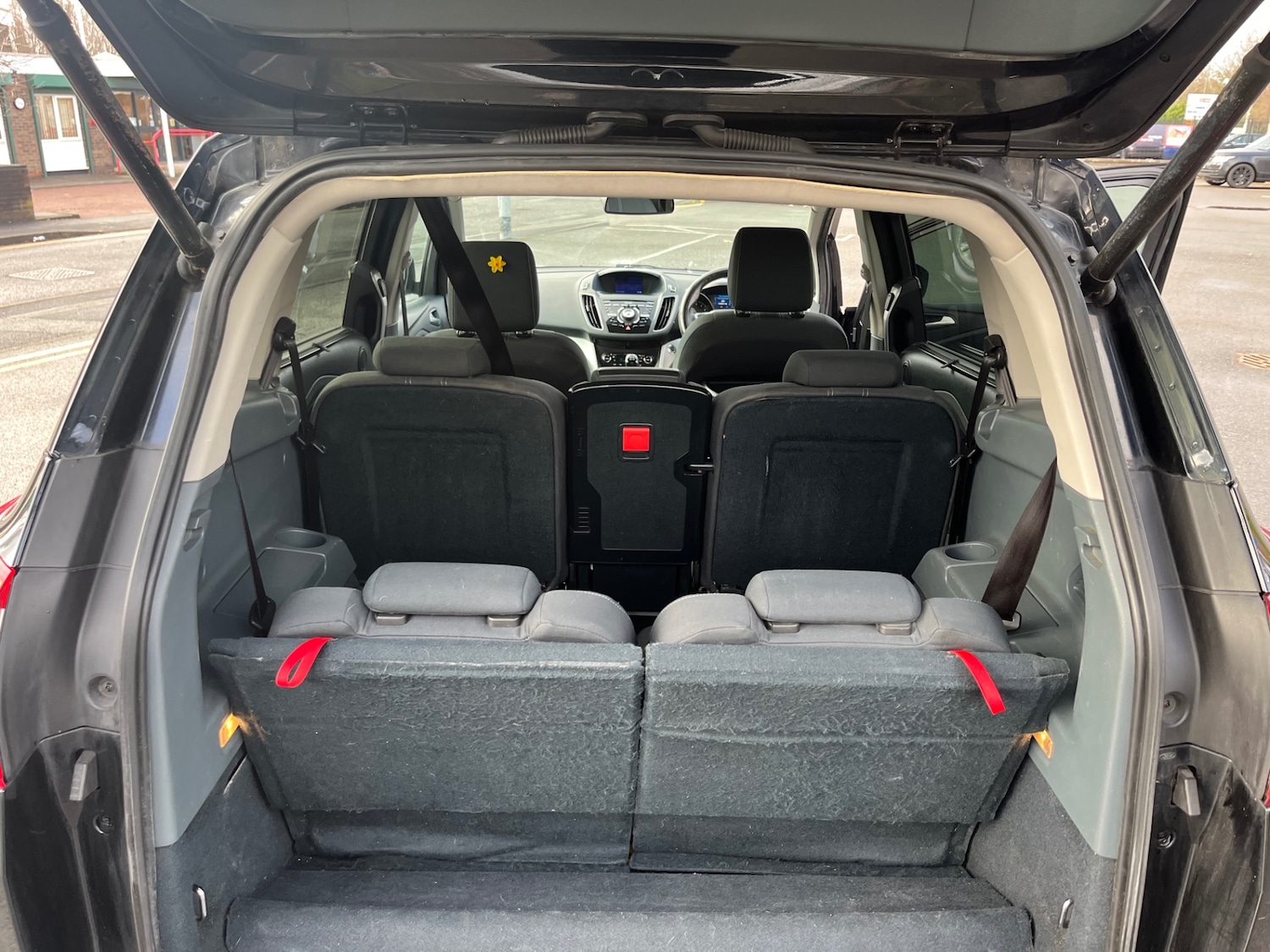 Used Ford Grand C-Max 2011 for sale - 77128114: Photo 14