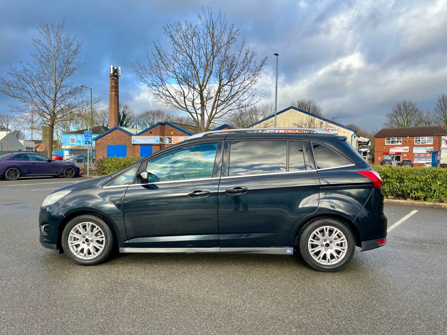 Used Ford Grand C-Max 2011 for sale - 77128114: Photo 4