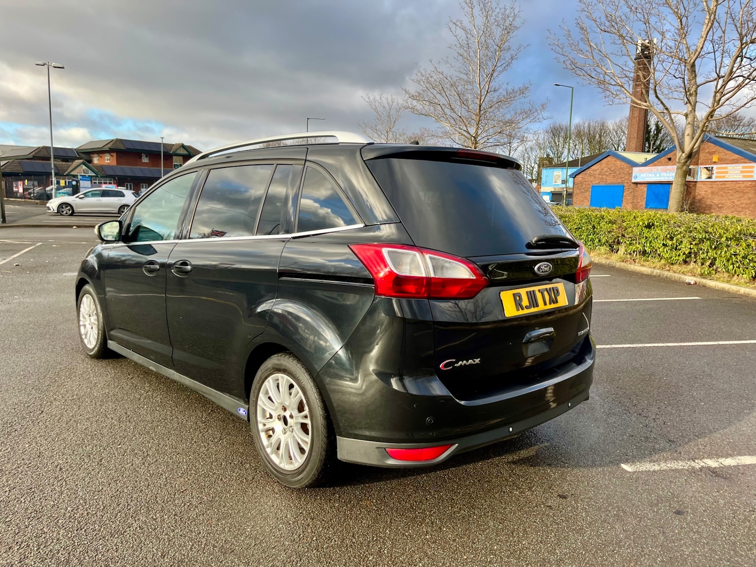Used Ford Grand C-Max 2011 for sale - 77128114: Photo 5