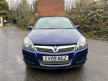 Used Vauxhall Astra 2009 for sale - 76662952: Photo