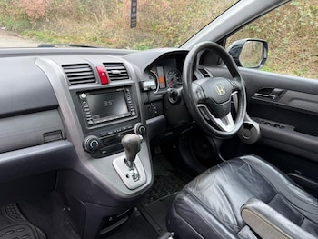 Used Honda CR-V 2008 for sale - 77992019: Photo