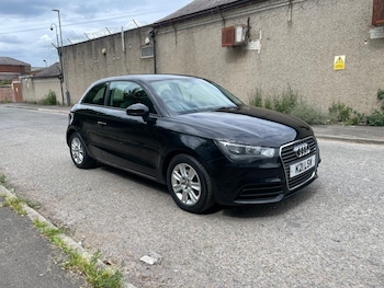 Used Audi A1 2011 for sale - 79058016: Photo