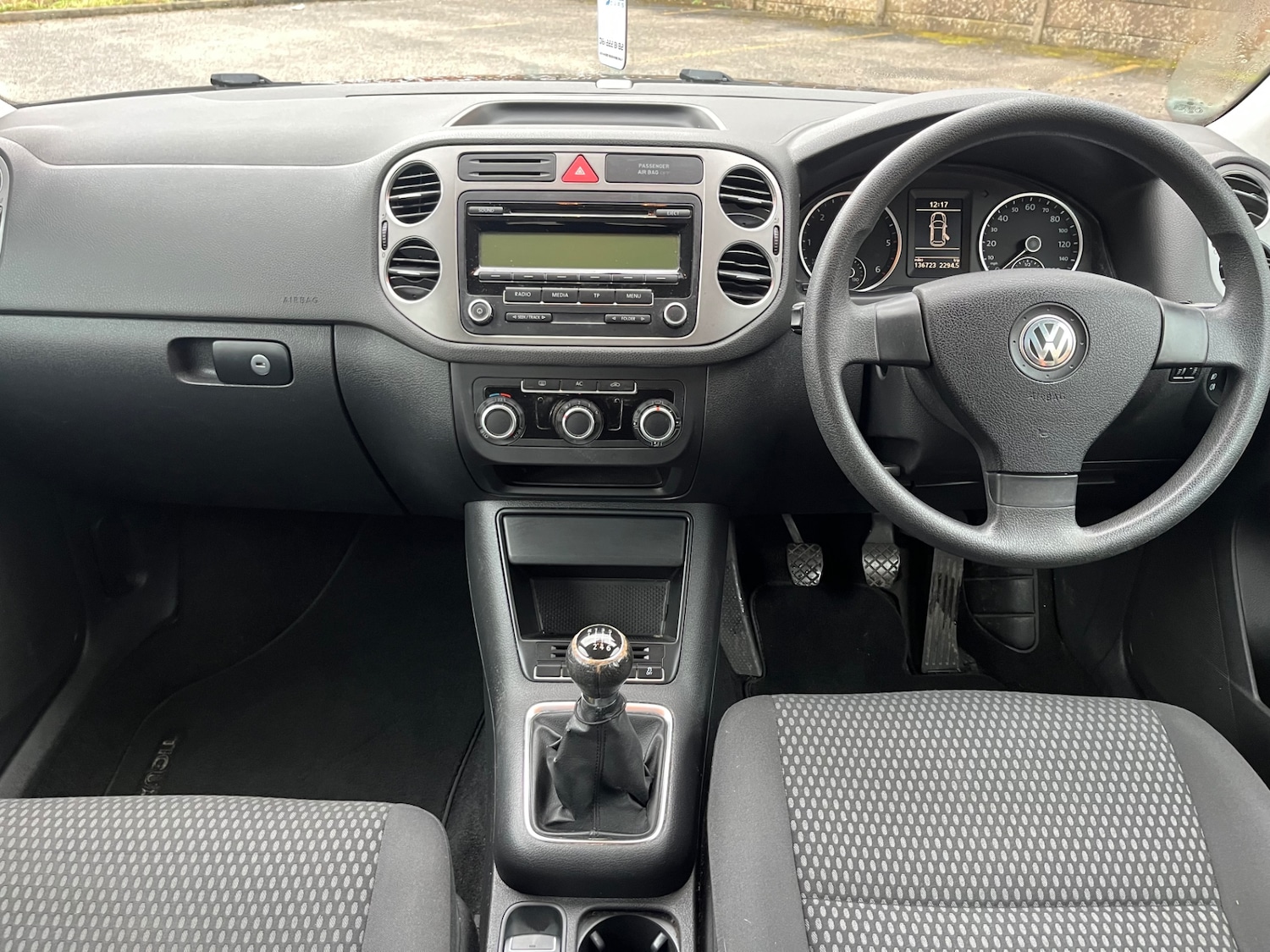 Used Volkswagen Tiguan 2010 for sale - 77184865: Photo 9