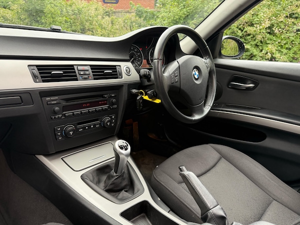 Used BMW 3 Series 2006 for sale - 74911503: Photo 2