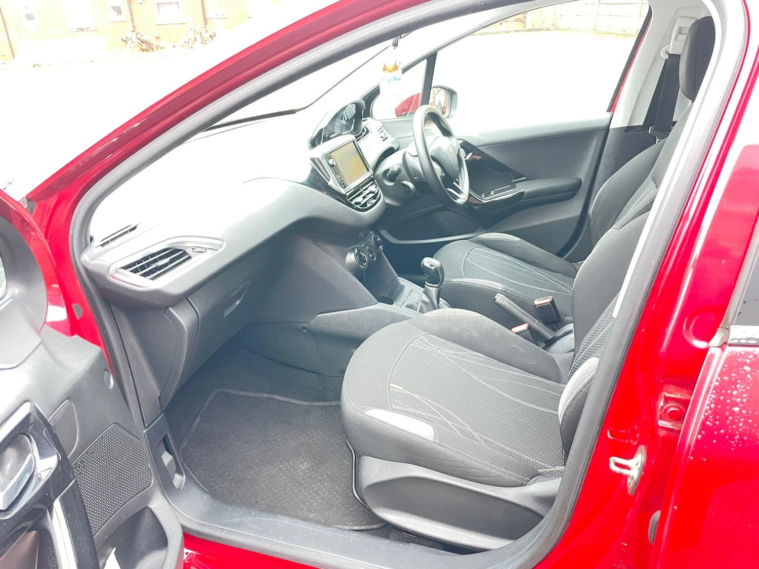 Used Peugeot 208 2013 for sale - 77019027: Photo 12