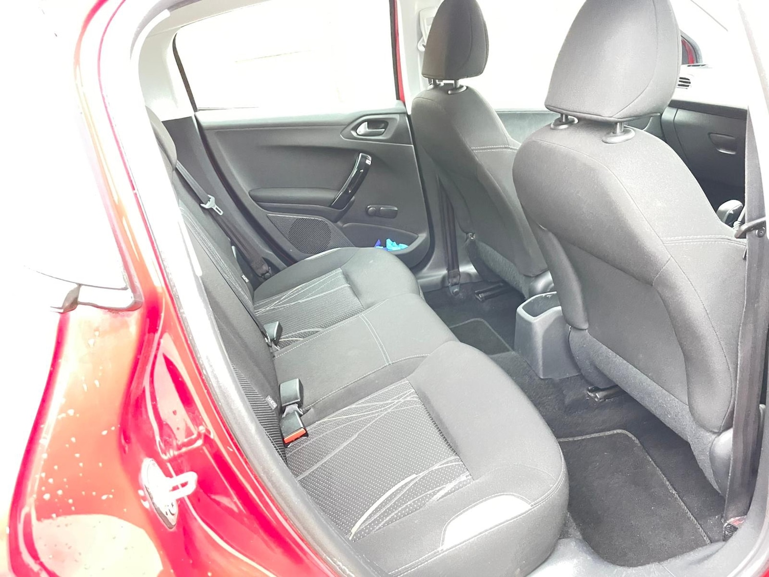 Used Peugeot 208 2013 for sale - 77019027: Photo 9