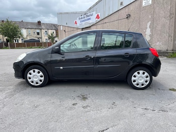 Used Renault Clio 2007 for sale - 79058631: Photo