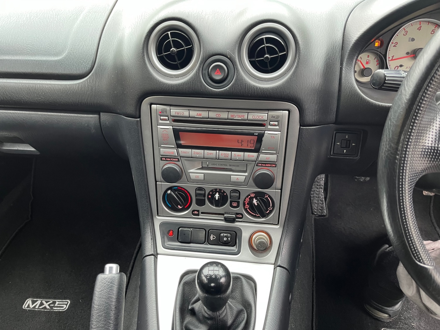 Used Mazda MX-5 2005 for sale - 76663037: Photo 13