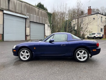 Used Mazda MX-5 2005 for sale - 76663037: Photo