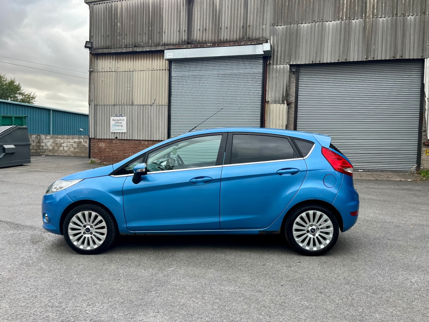 Used Ford Fiesta 2009 for sale - 76319127: Photo 4
