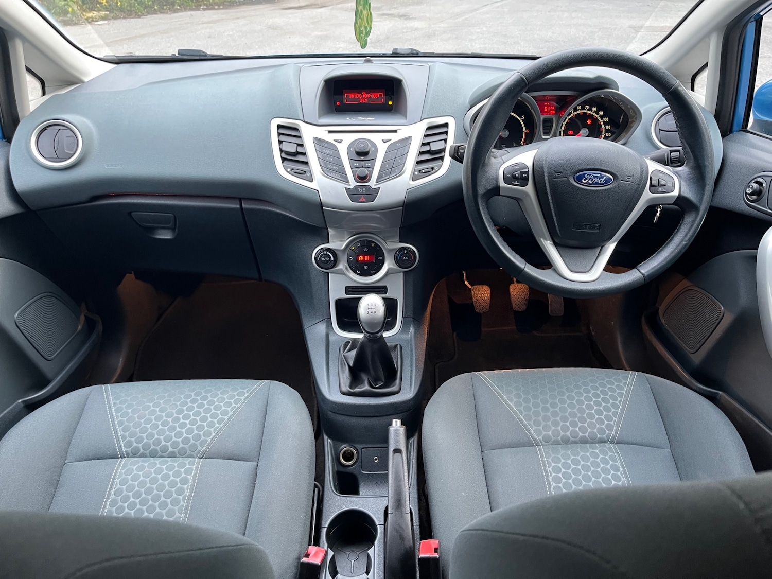 Used Ford Fiesta 2009 for sale - 76319127: Photo 9