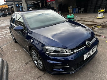 Used Volkswagen Golf 2018 for sale - 78975878: Photo