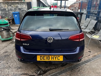 Used Volkswagen Golf 2018 for sale - 78975878: Photo