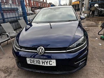 Used Volkswagen Golf 2018 for sale - 78975878: Photo