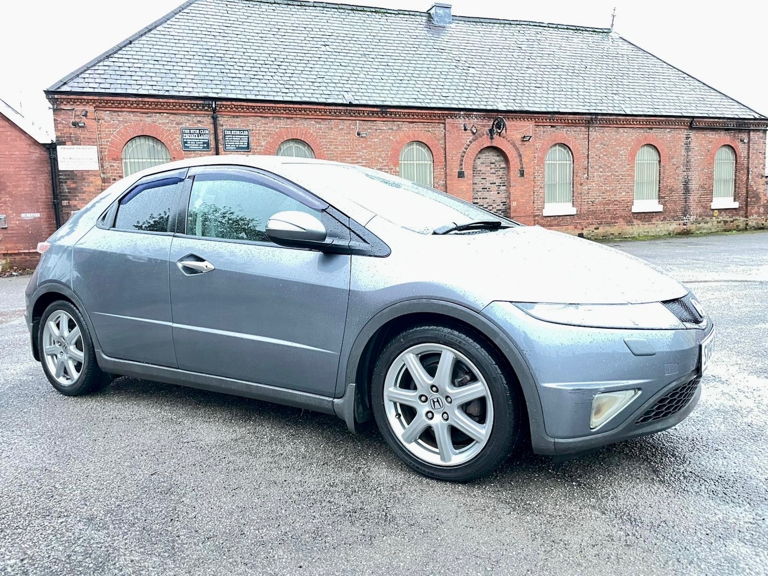 Used Honda Civic 2006 for sale - 76984229: Photo 2