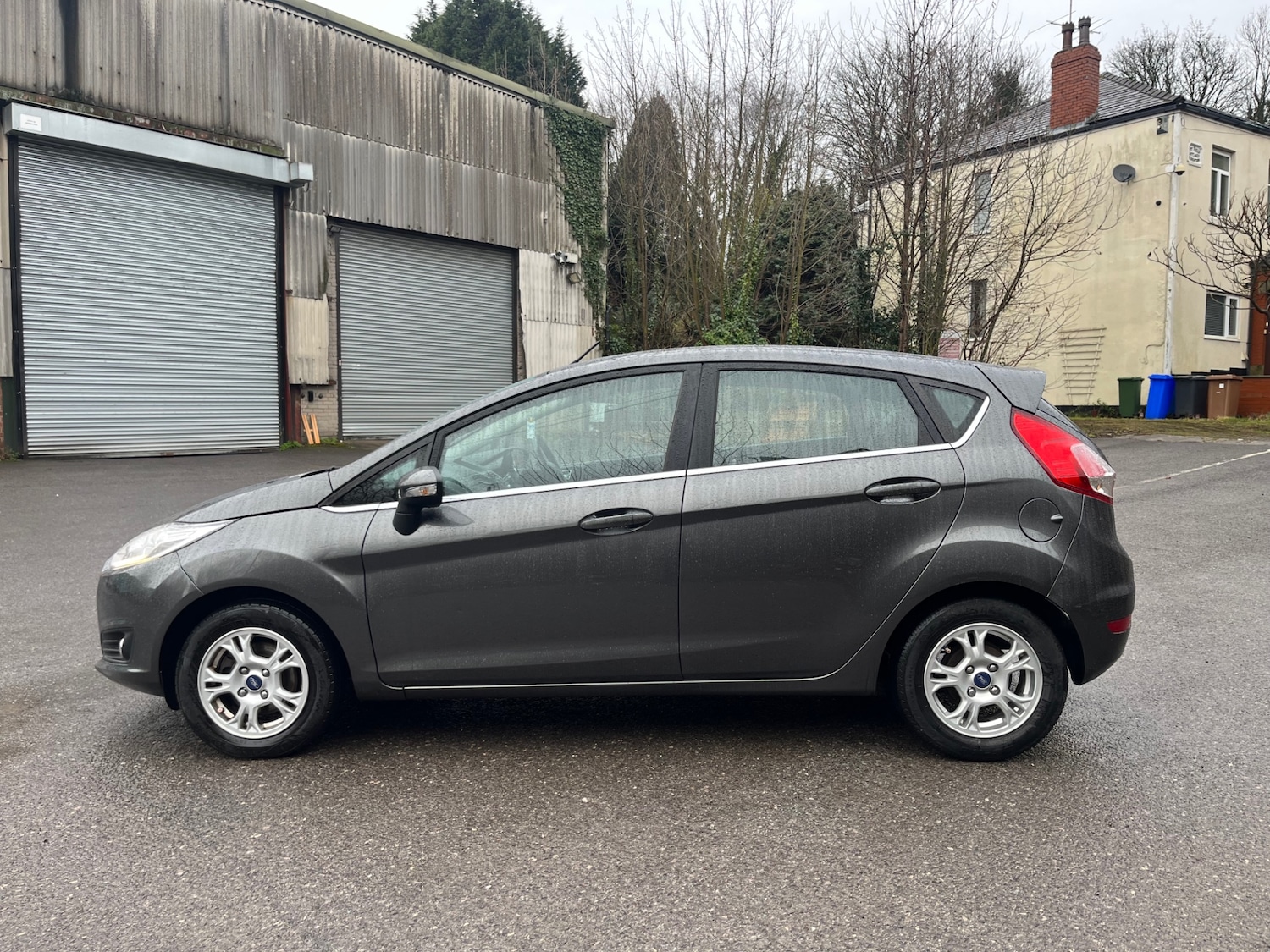 Used Ford Fiesta 2017 for sale - 77645659: Photo 4