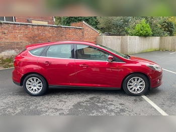 Used Ford Focus 2011 for sale - 76415966: Photo