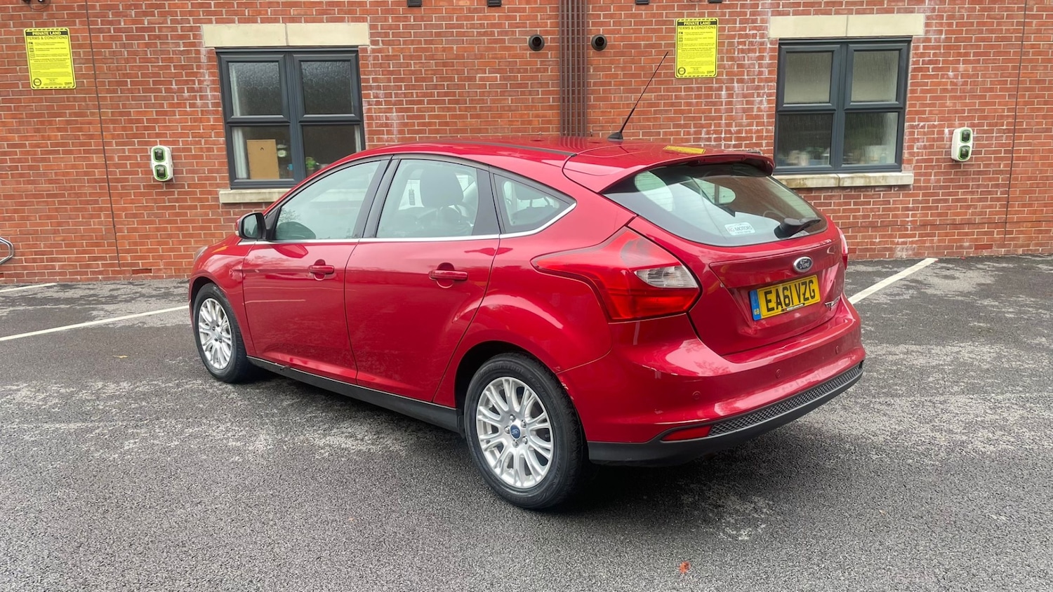 Used Ford Focus 2011 for sale - 76415966: Photo 5