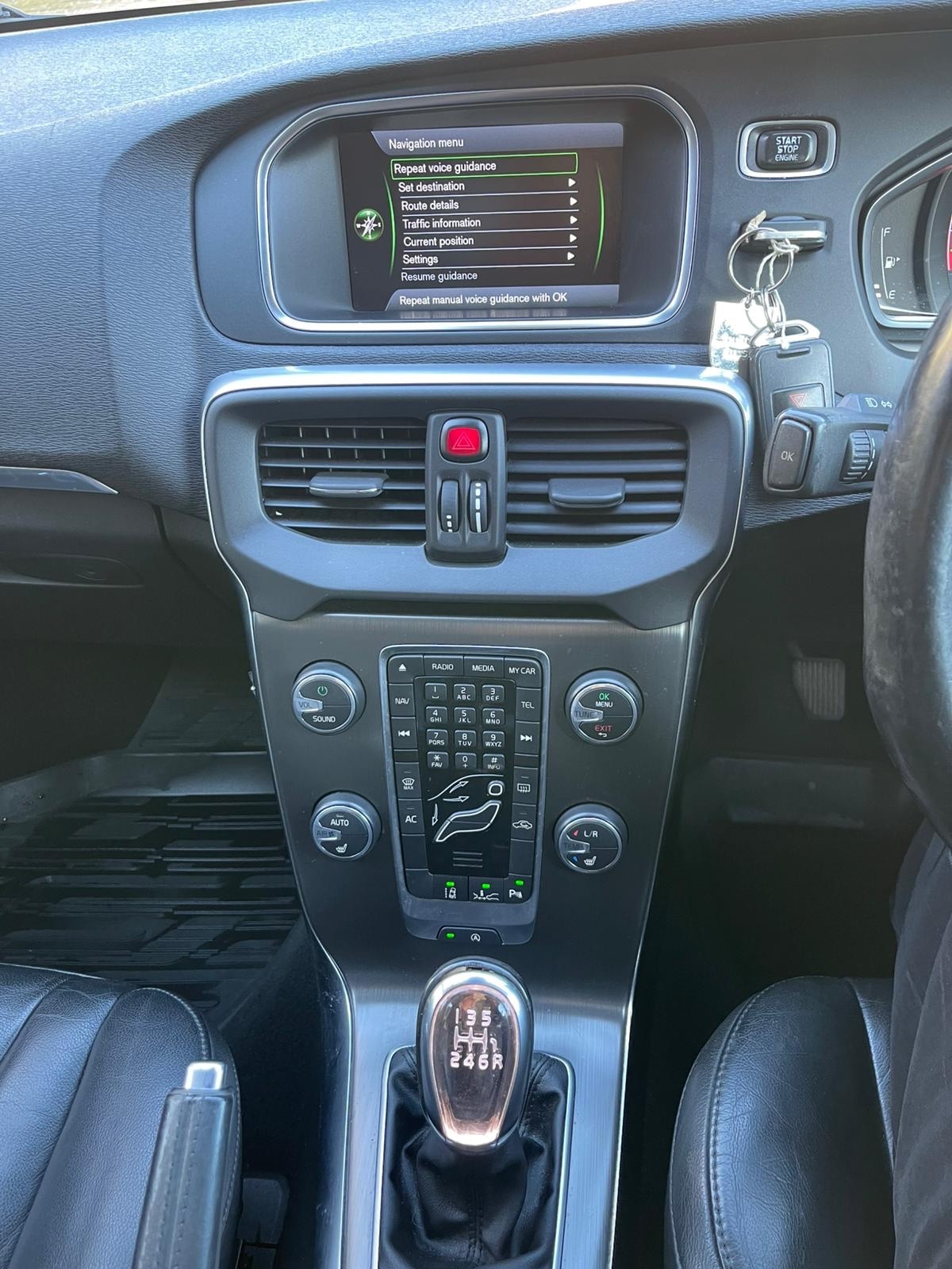 Used Volvo V40 2013 for sale - 77921241: Photo 15