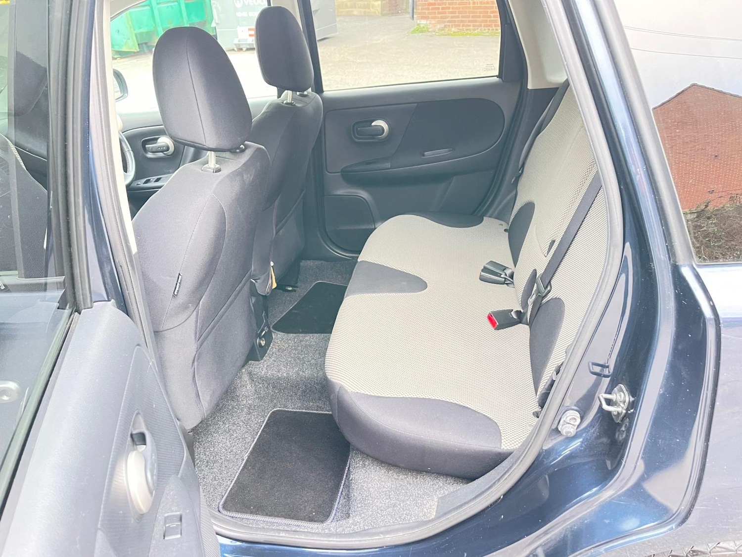 Used Nissan Note 2010 for sale - 77080603: Photo 10