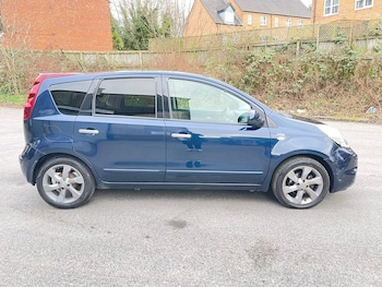Used Nissan Note 2010 for sale - 77080603: Photo