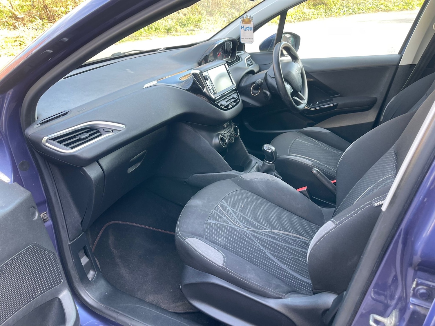 Used Peugeot 208 2014 for sale - 78155603: Photo 10