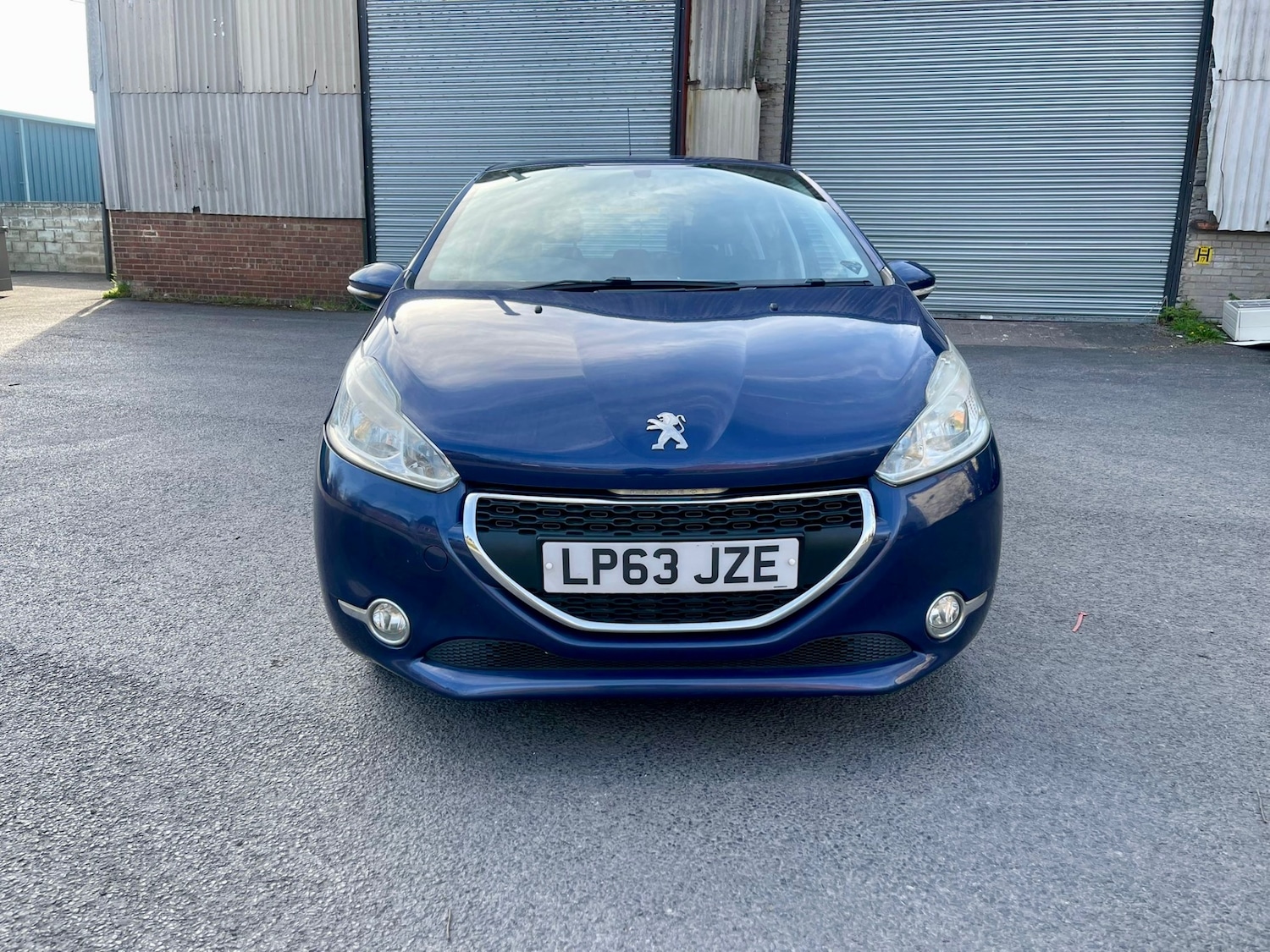 Used Peugeot 208 2014 for sale - 78155603: Photo 3