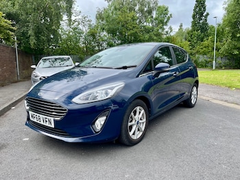 Used Ford Fiesta 2018 for sale - 78885840: Photo