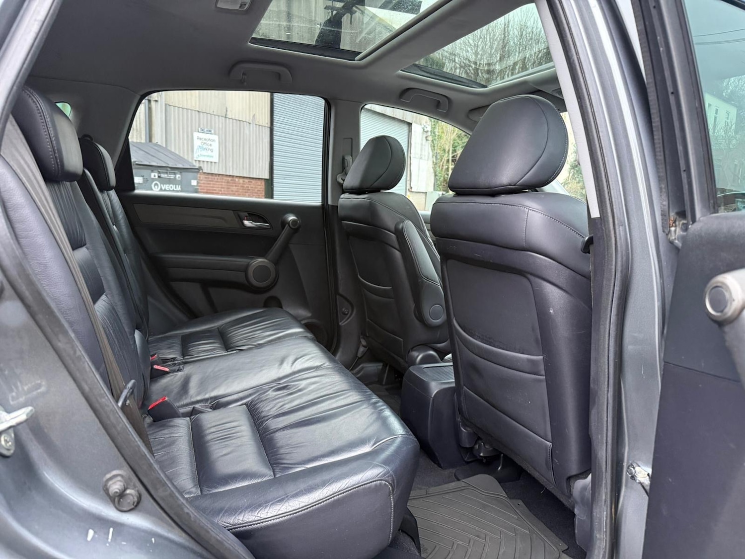 Used Honda CR-V 2010 for sale - 77400136: Photo 15