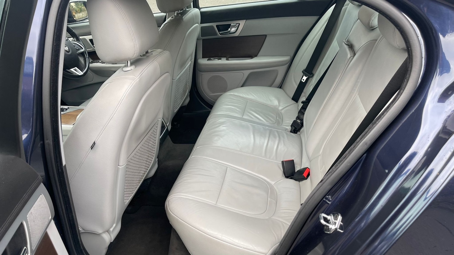 Used Jaguar XF 2014 for sale - 77282768: Photo 11