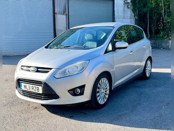 2011 (11) - 1.6 Titanium 5dr