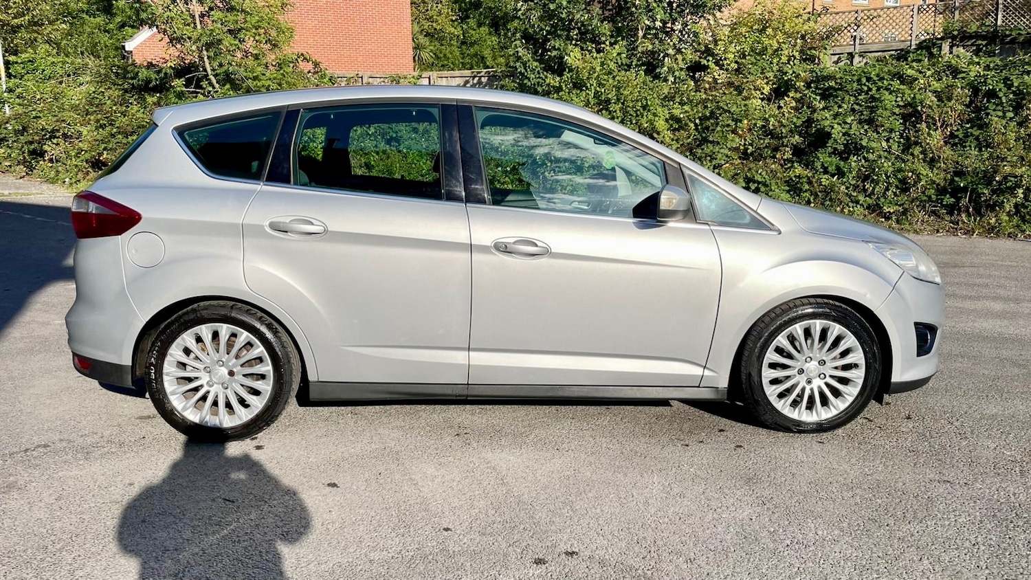 Used Ford C-Max 2011 for sale - 76935253: Photo 3