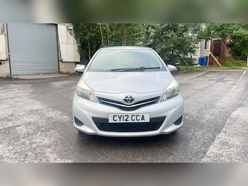 Used Toyota Yaris 2012 for sale - 76232948: Photo 3