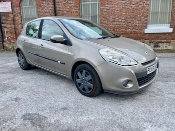 Used Renault Clio 2010 for sale - 78531251: Photo