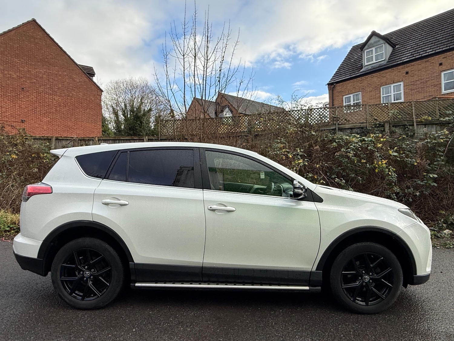 Used Toyota RAV4 2018 for sale - 76948611: Photo 7