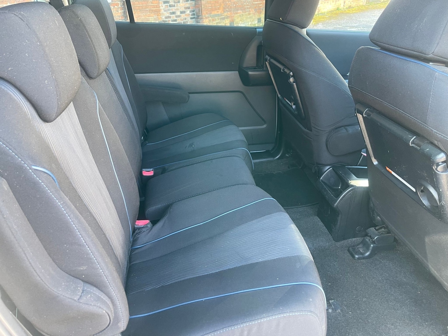 Used Mazda Mazda5 2012 for sale - 77945684: Photo 16