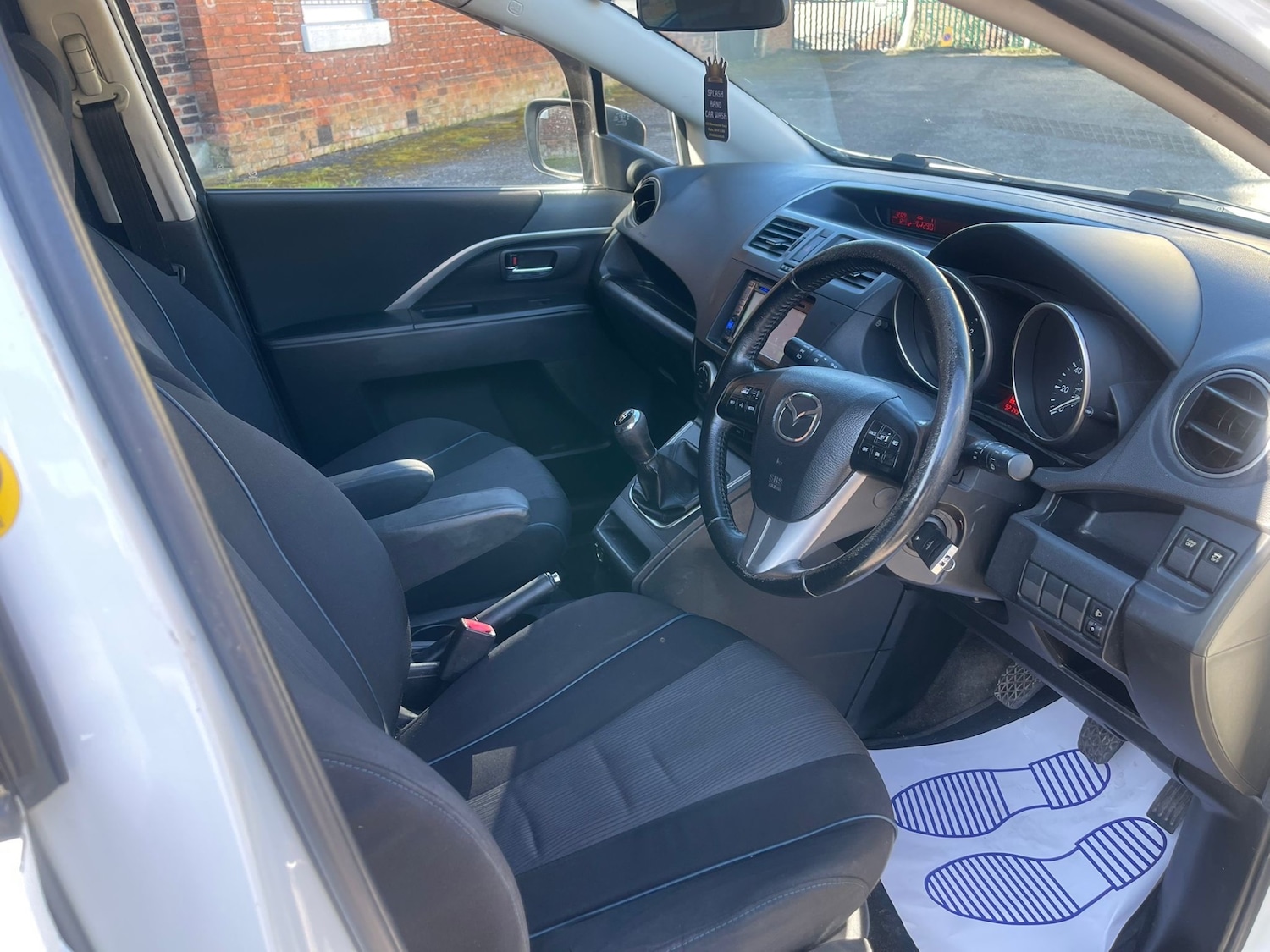 Used Mazda Mazda5 2012 for sale - 77945684: Photo 2