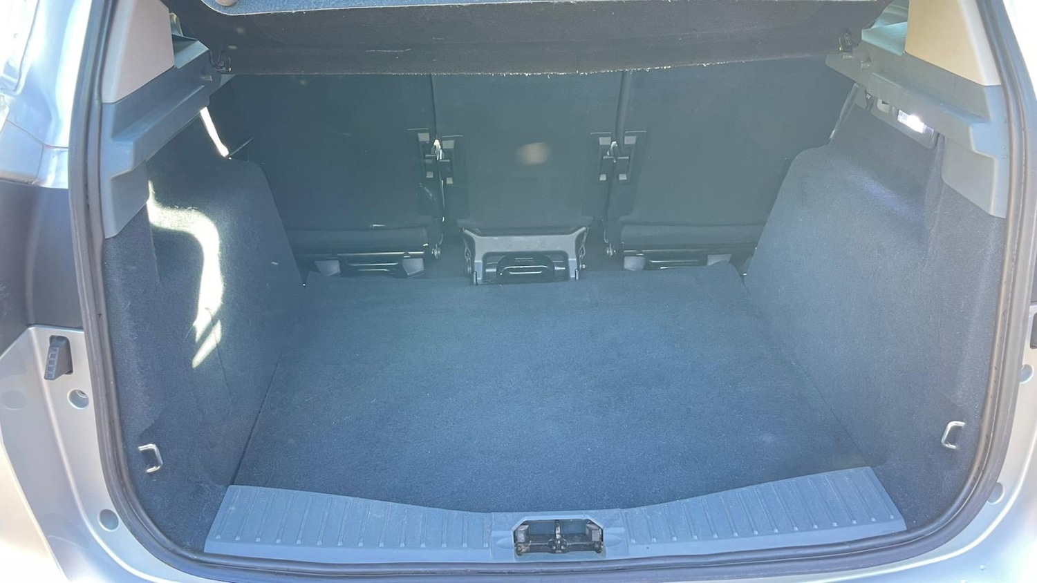 Used Ford C-Max 2011 for sale - 76068016: Photo 14