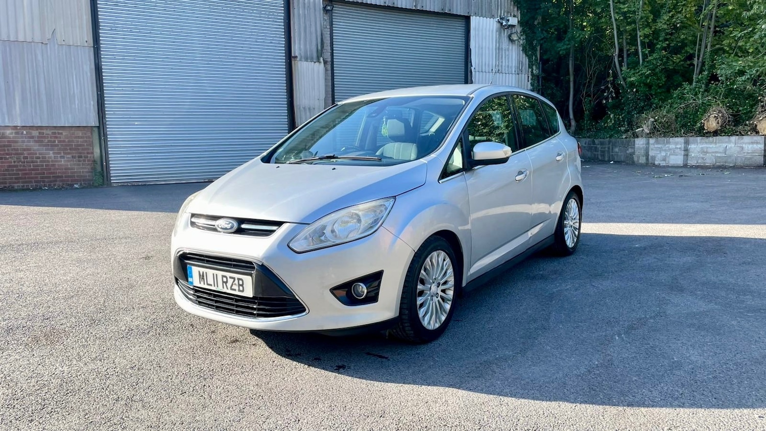 Used Ford C-Max 2011 for sale - 76068016: Photo 2