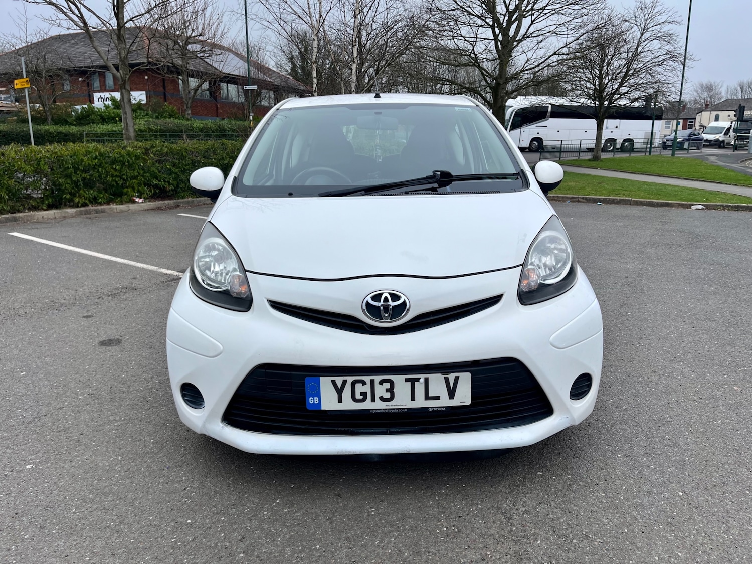 Used Toyota AYGO 2013 for sale - 77802339: Photo 2