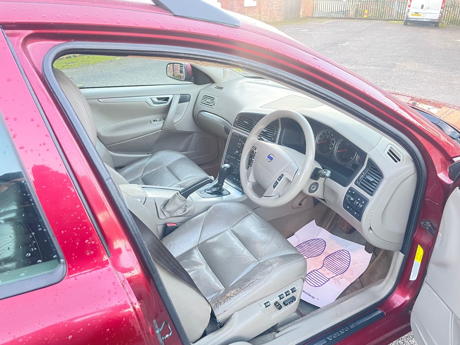 Used Volvo V70 2006 for sale - 76927116: Photo 14